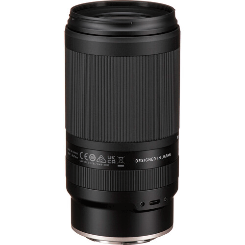 Lente Tamron 70-300mm f/4.5-6.3 Di III RXD Montura Z - Modelo AFA047Z-700