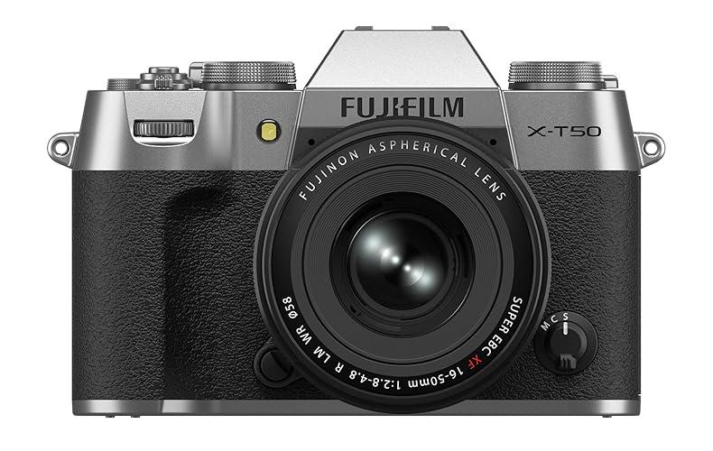Cámara mirrorless Fujifilm X-T50 con lente 16-50mm